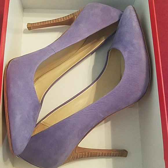 Coach Shoes - COACH Harlee Nubuck pumps